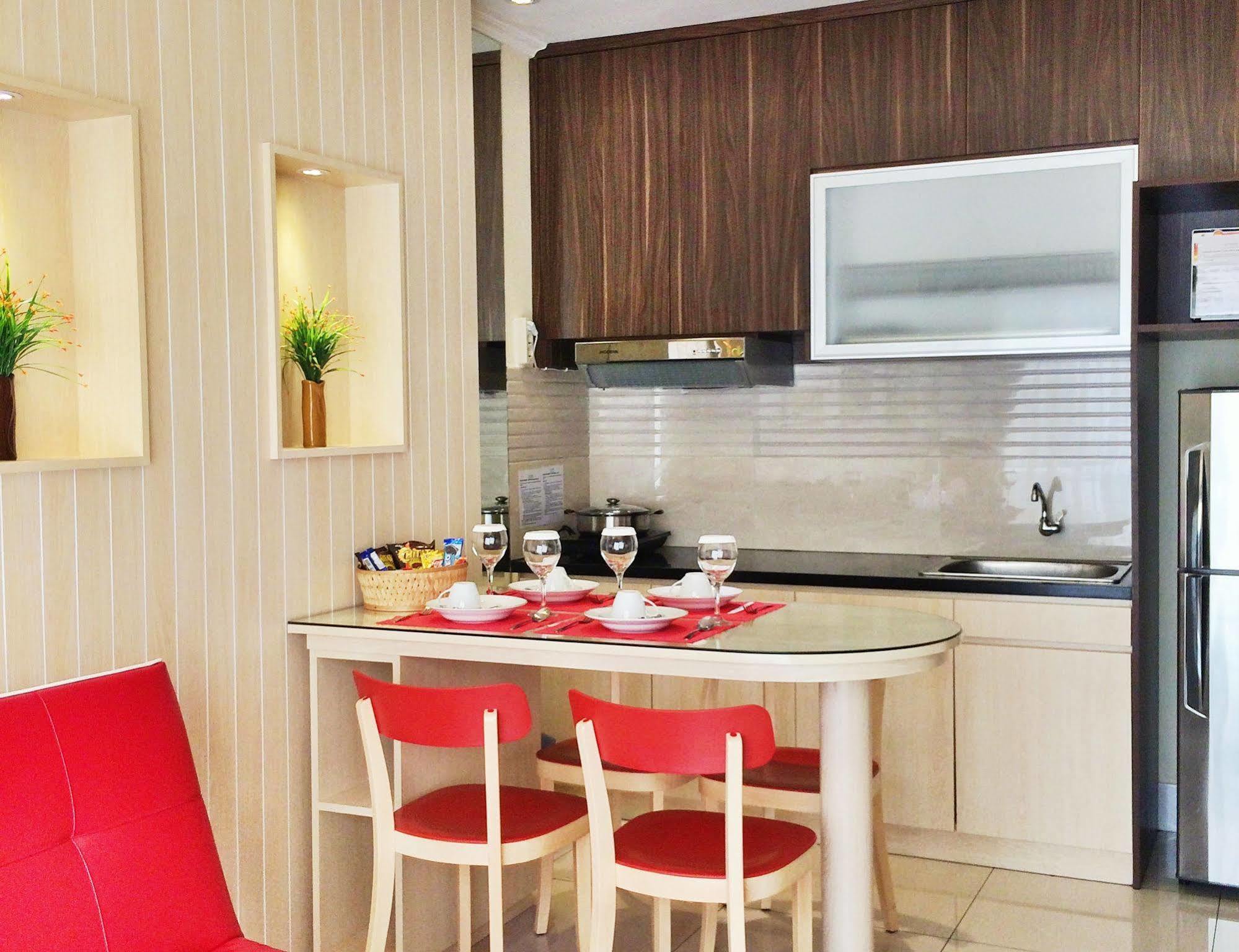 Ravarine Suite Apartment Jakarta Eksteriør billede